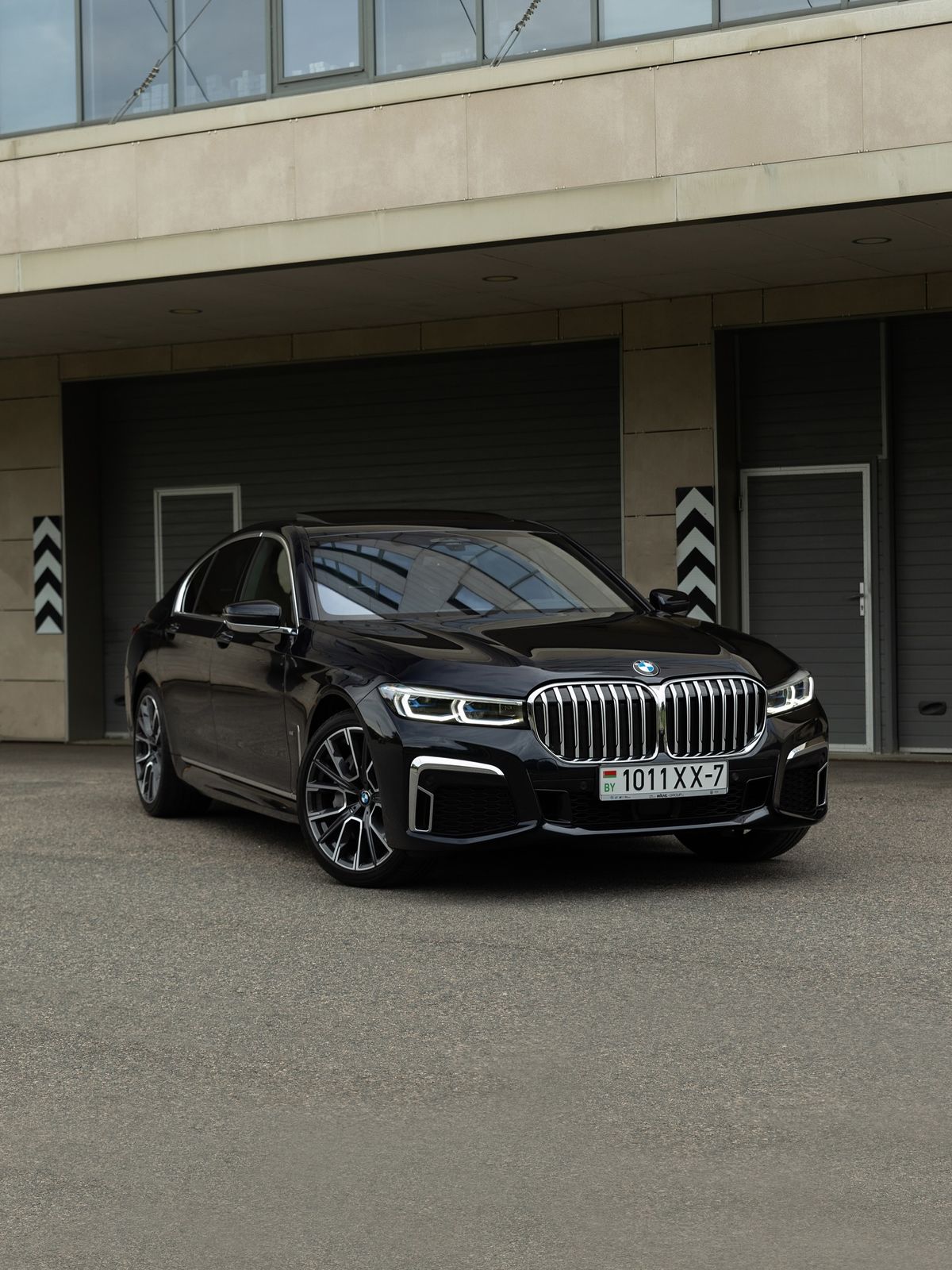 BMW 7 Series — business-class sedan